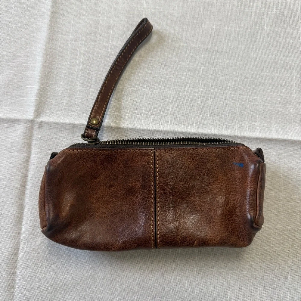 Patricia Nash Barrel Cosmetic bag Cognac Brown Leather